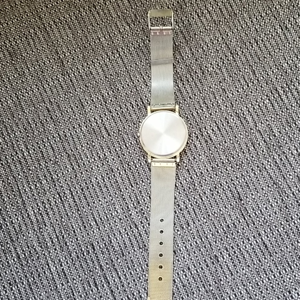 5 For $25 Cool Skeleton Face Watch - Picture 3 of 5